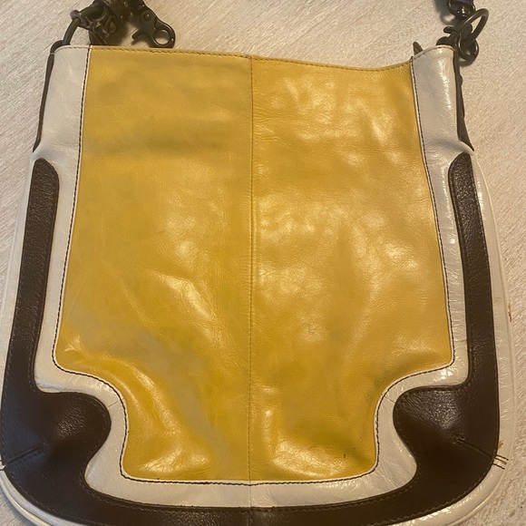 Tano Leather Shoulder Bag - Picture 2 of 6